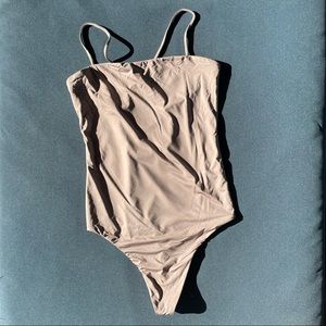 Aritzia Wilfred Free Naidoo bodysuit